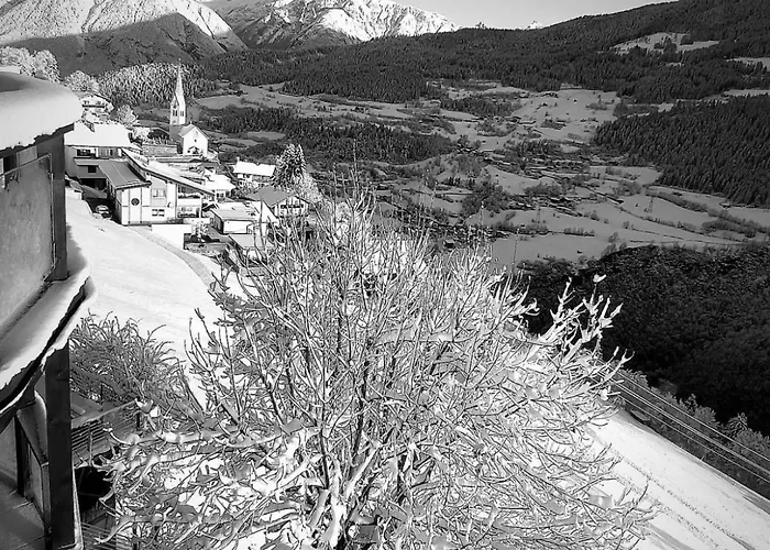 Alpine Retreat 2 Apartment