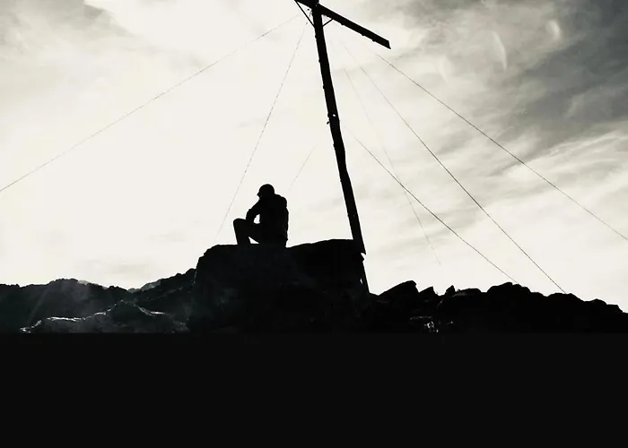 Alpine Retreat 2 Fließ