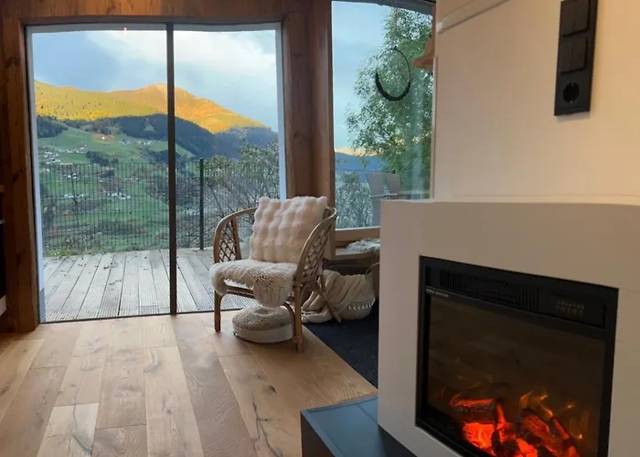 Alpine Retreat 2 Apartment *